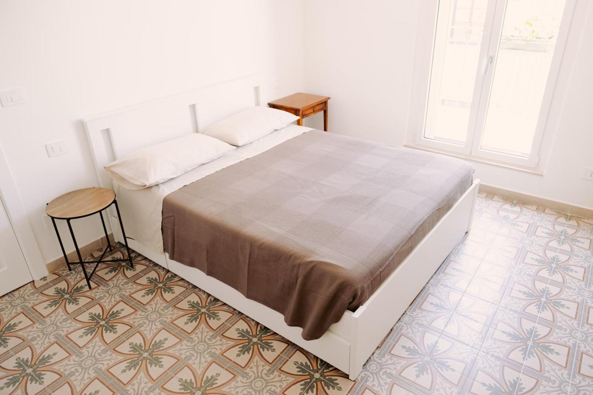 Casa Antonia - Terrace & Suites Бари Экстерьер фото
